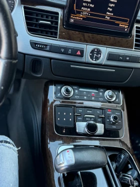 Обява за продажба на Audi A8 4.2 TDI Всички екстри за модела! ~25 500 лв. - изображение 11