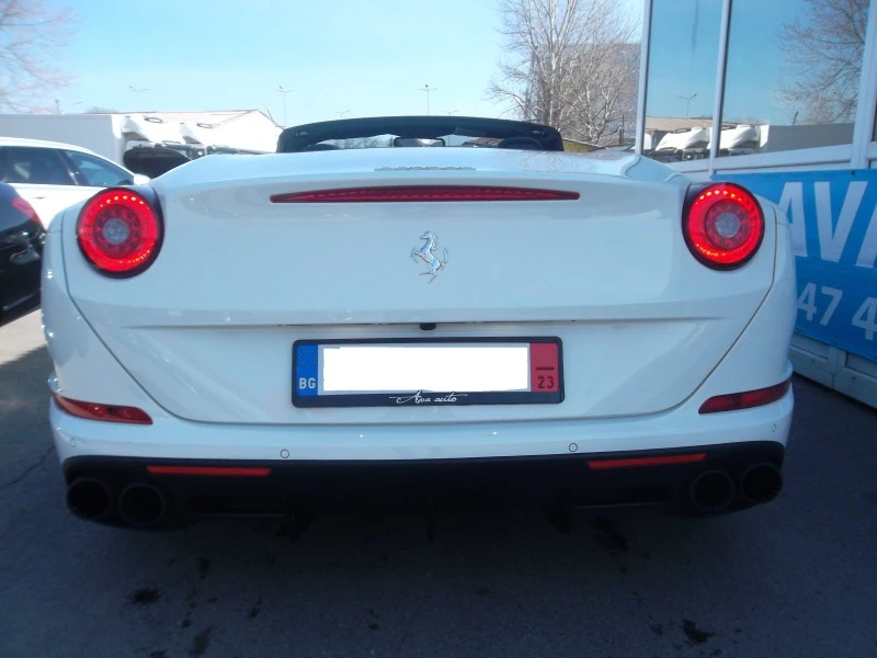 Ferrari California T Ceramic НОВА 1/3, снимка 4 - Автомобили и джипове - 39997196