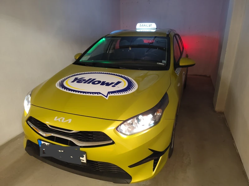 Kia Ceed, снимка 1 - Автомобили и джипове - 48118662