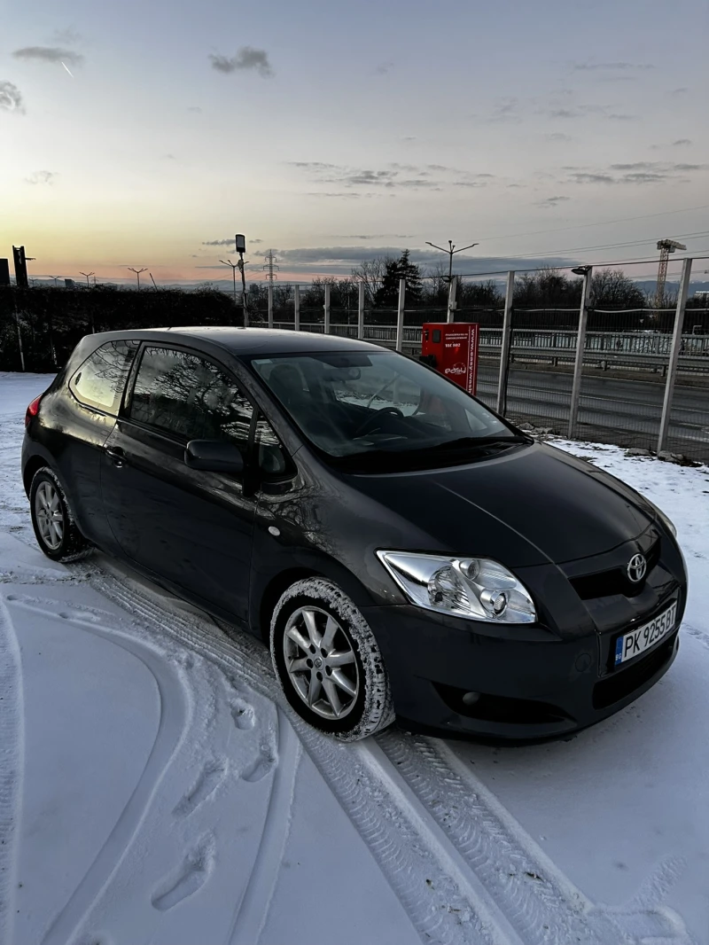 Toyota Auris 1.6 Auto в Автомобили и джипове в гр. София