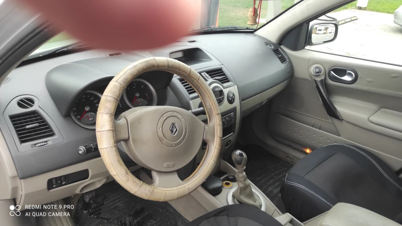 Renault Megane DCI, снимка 14 - Автомобили и джипове - 48851478