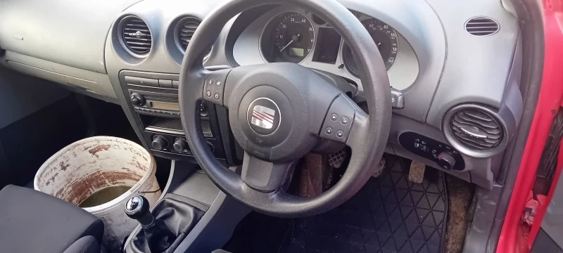 Seat Ibiza, снимка 7 - Автомобили и джипове - 49159285