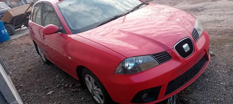 Seat Ibiza, снимка 2 - Автомобили и джипове - 49159285