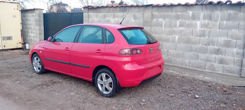 Seat Ibiza, снимка 1 - Автомобили и джипове - 49159285