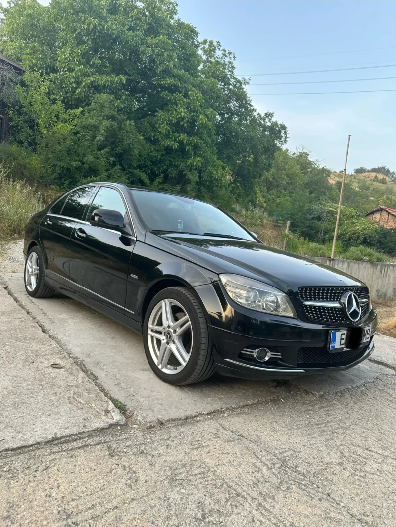 Mercedes-Benz C 220, снимка 2 - Автомобили и джипове - 52408907