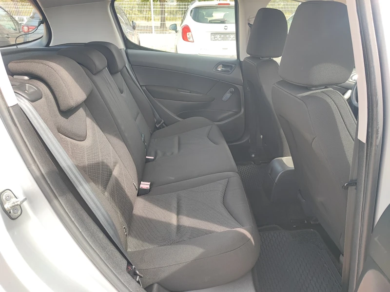 Peugeot 308 1.6HDI/92к.с, снимка 15 - Автомобили и джипове - 51623734