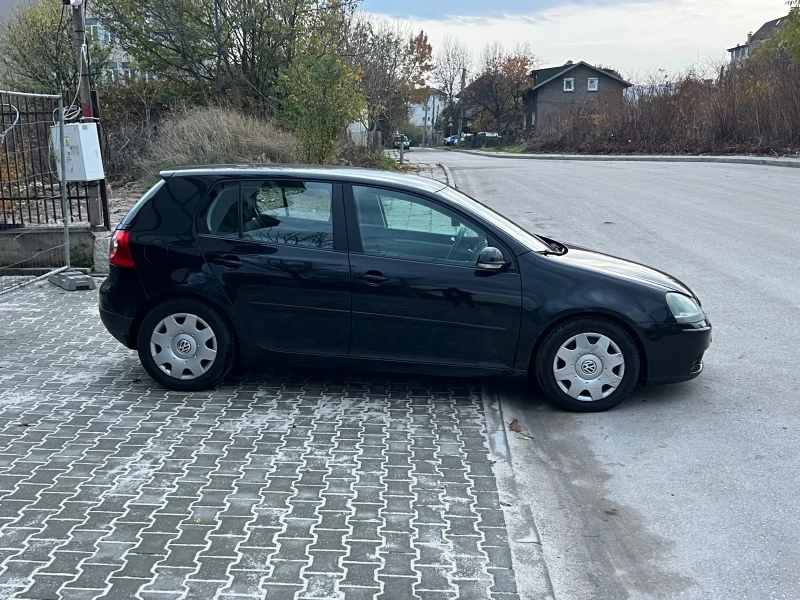 VW Golf 2.0TDI, снимка 5 - Автомобили и джипове - 52352968