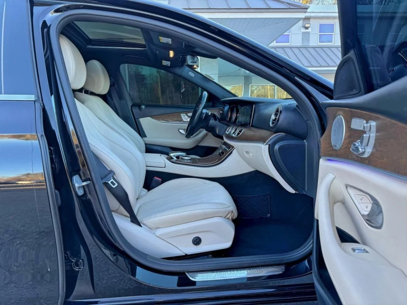 Mercedes-Benz E 300, снимка 5 - Автомобили и джипове - 52728174