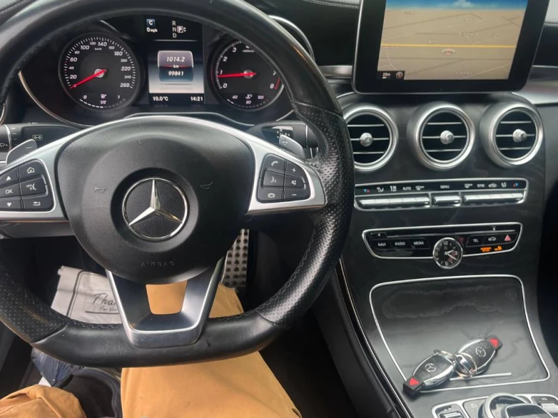 Mercedes-Benz C 400 HEADUP* DISTRONIC PLUS* BURMASTER* ВЪЗДУХ, снимка 8 - Автомобили и джипове - 53145363