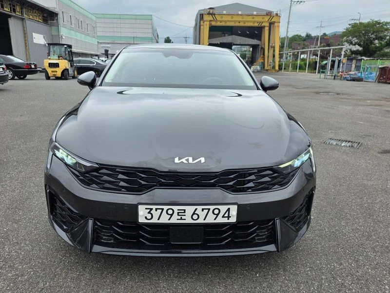 Kia K5 2.0 ФАБРИЧНА ГАЗ / CARFAX