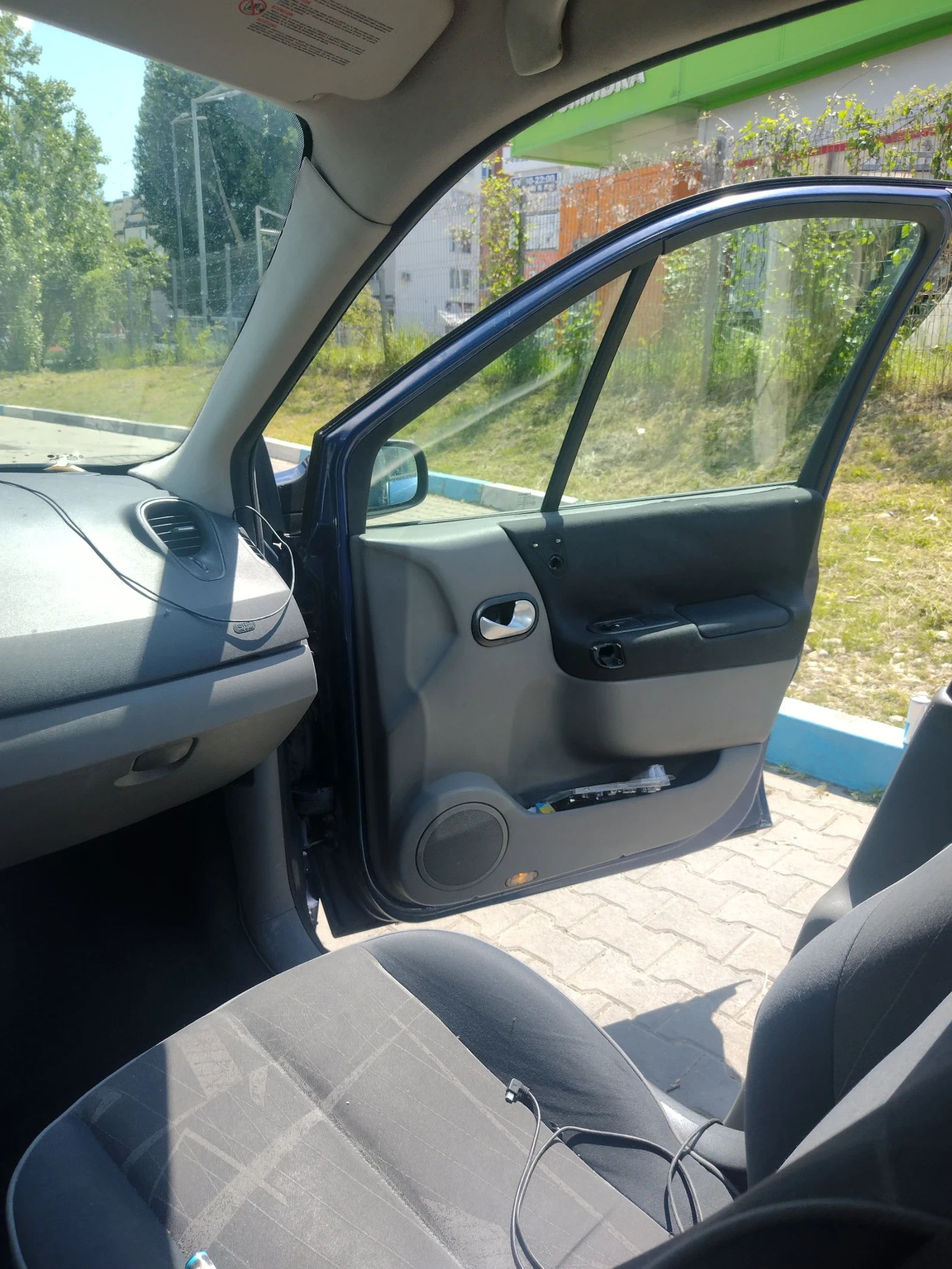 Renault Scenic 1.6 16V газ/бензин - изображение 4