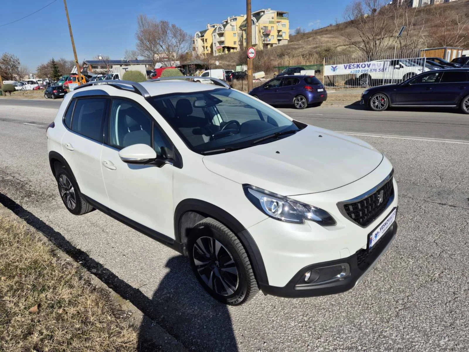 Peugeot 2008 1.Allure Urban Cross - изображение 3