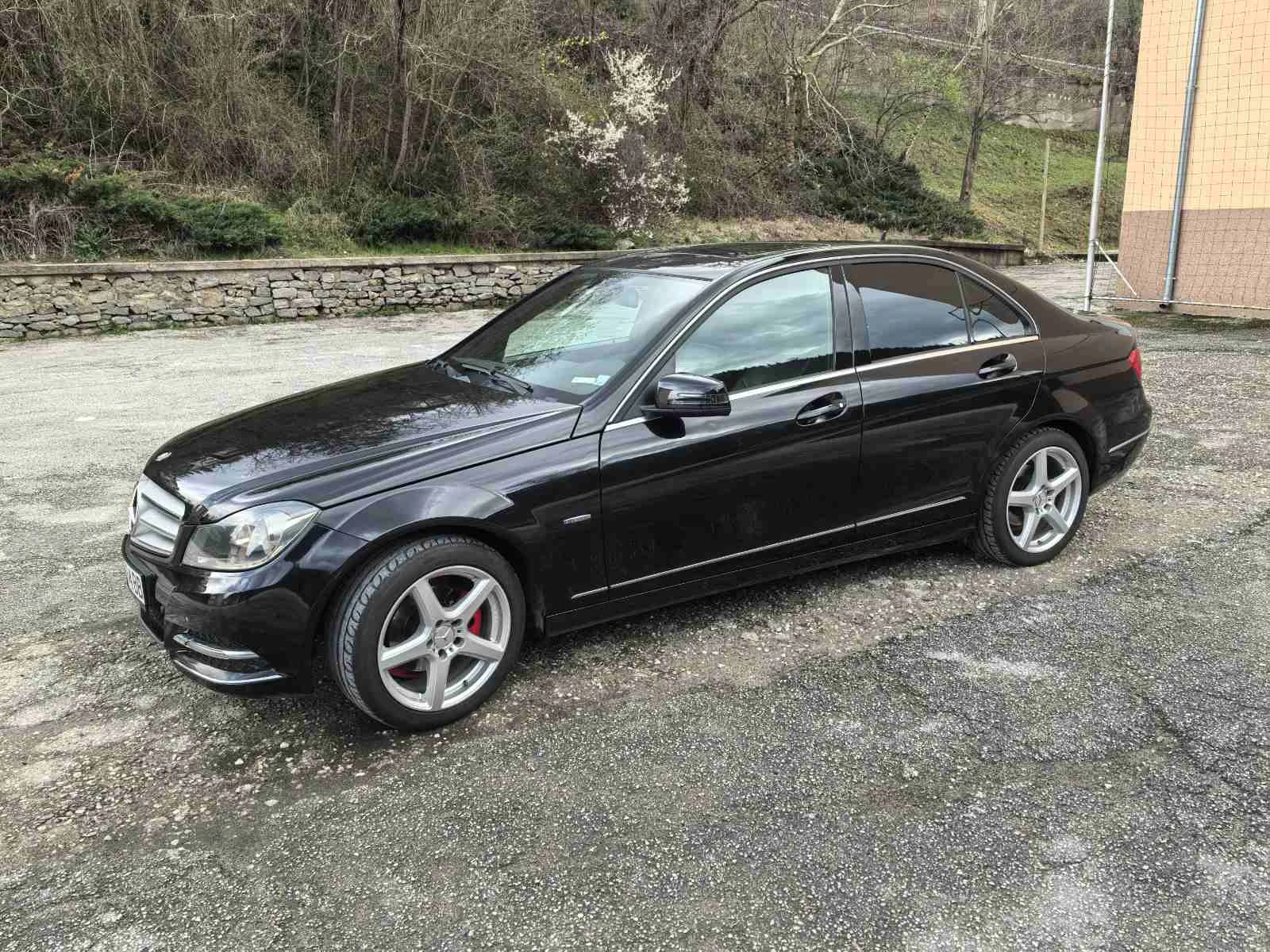 Mercedes-Benz C 180  - изображение 10