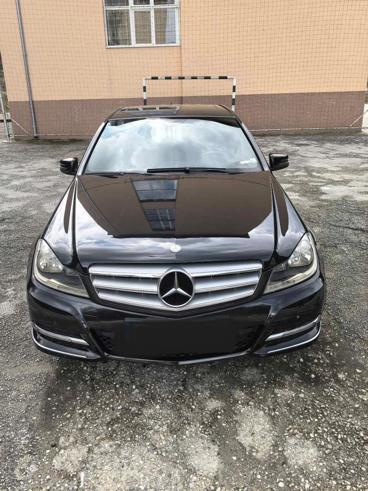 Mercedes-Benz C 180  - изображение 9