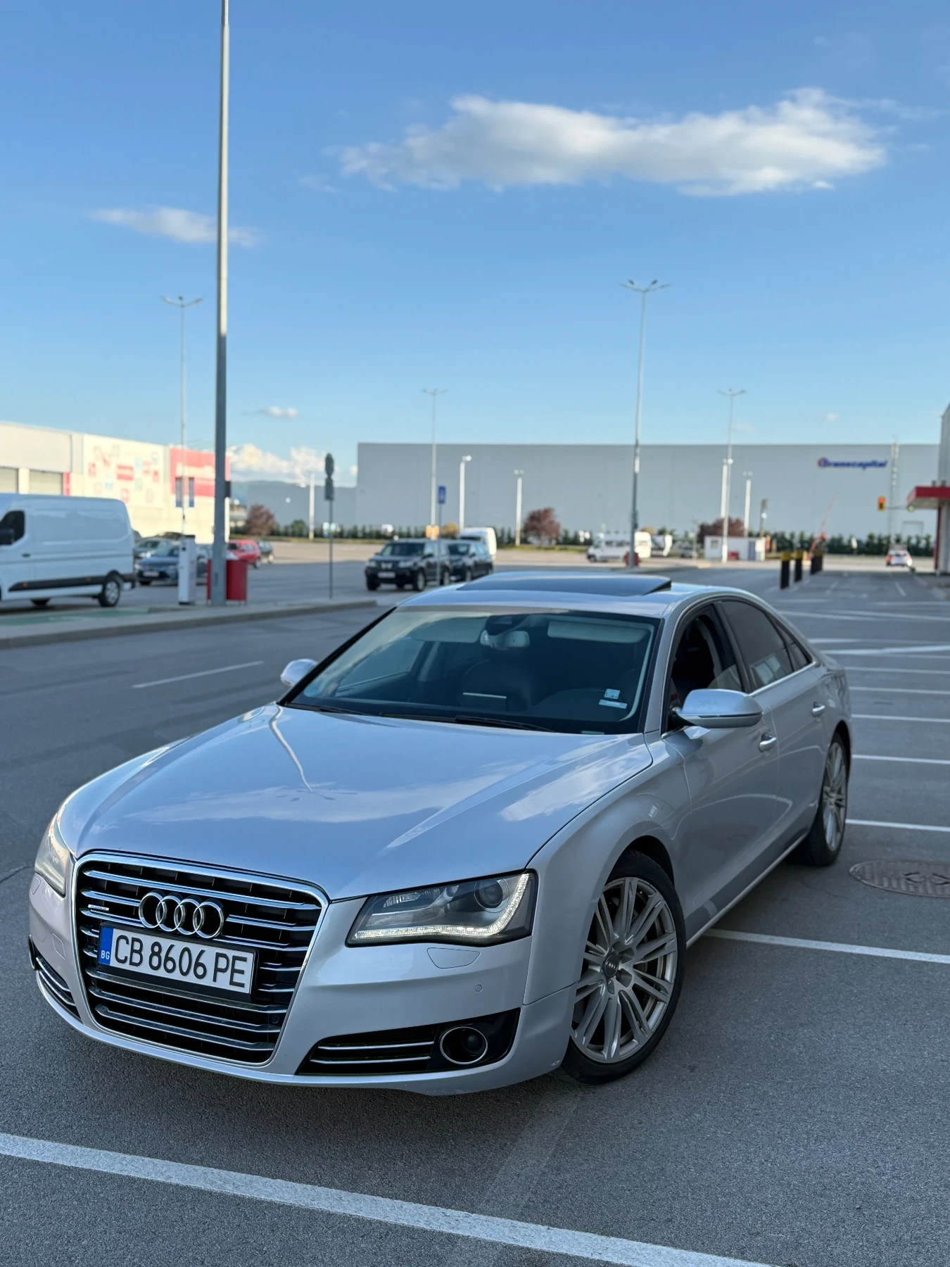 Audi A8 4.2 TDI Всички екстри за модела! - изображение 2