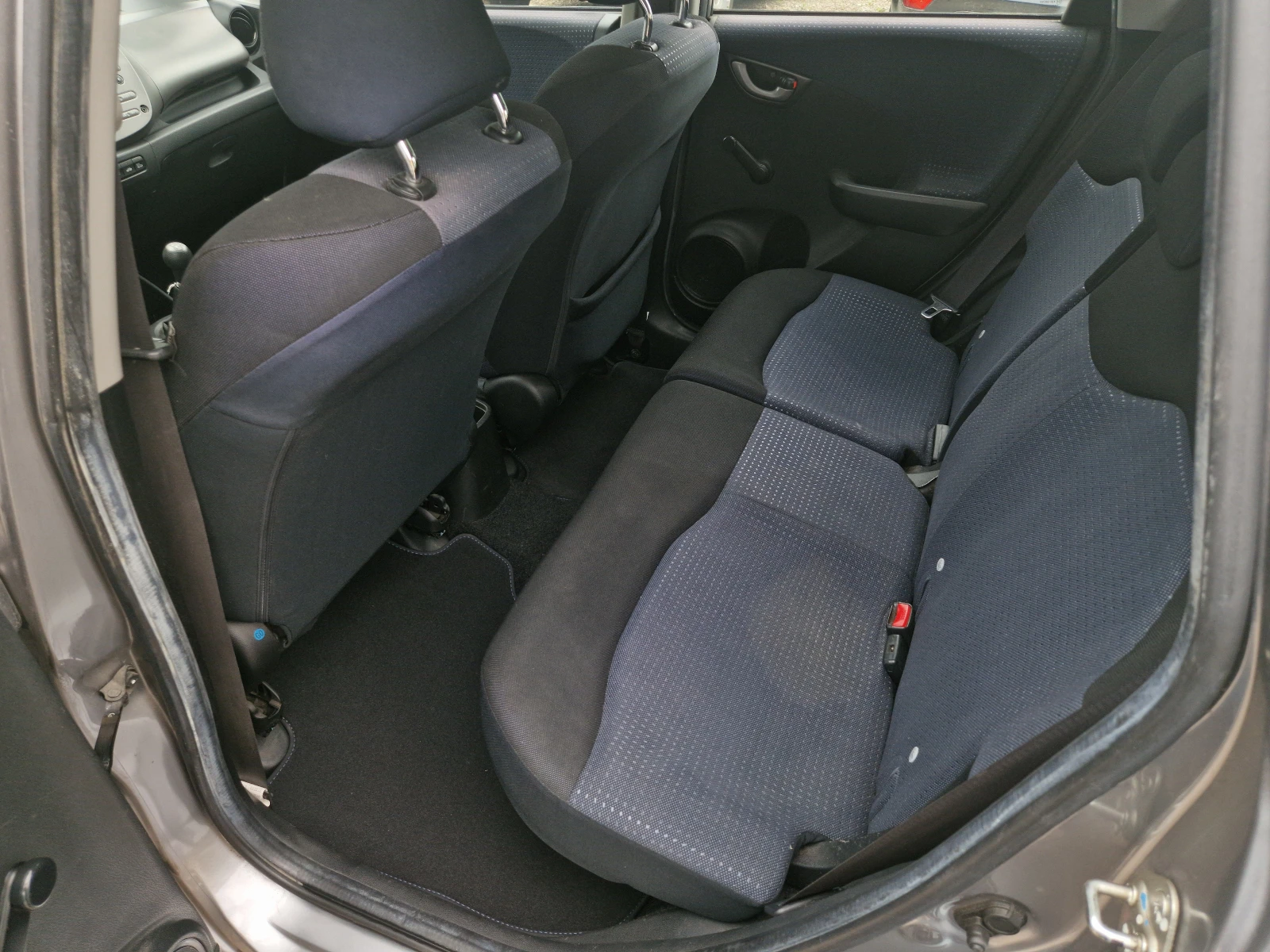 Honda Jazz 1.2i 90к.с - изображение 8