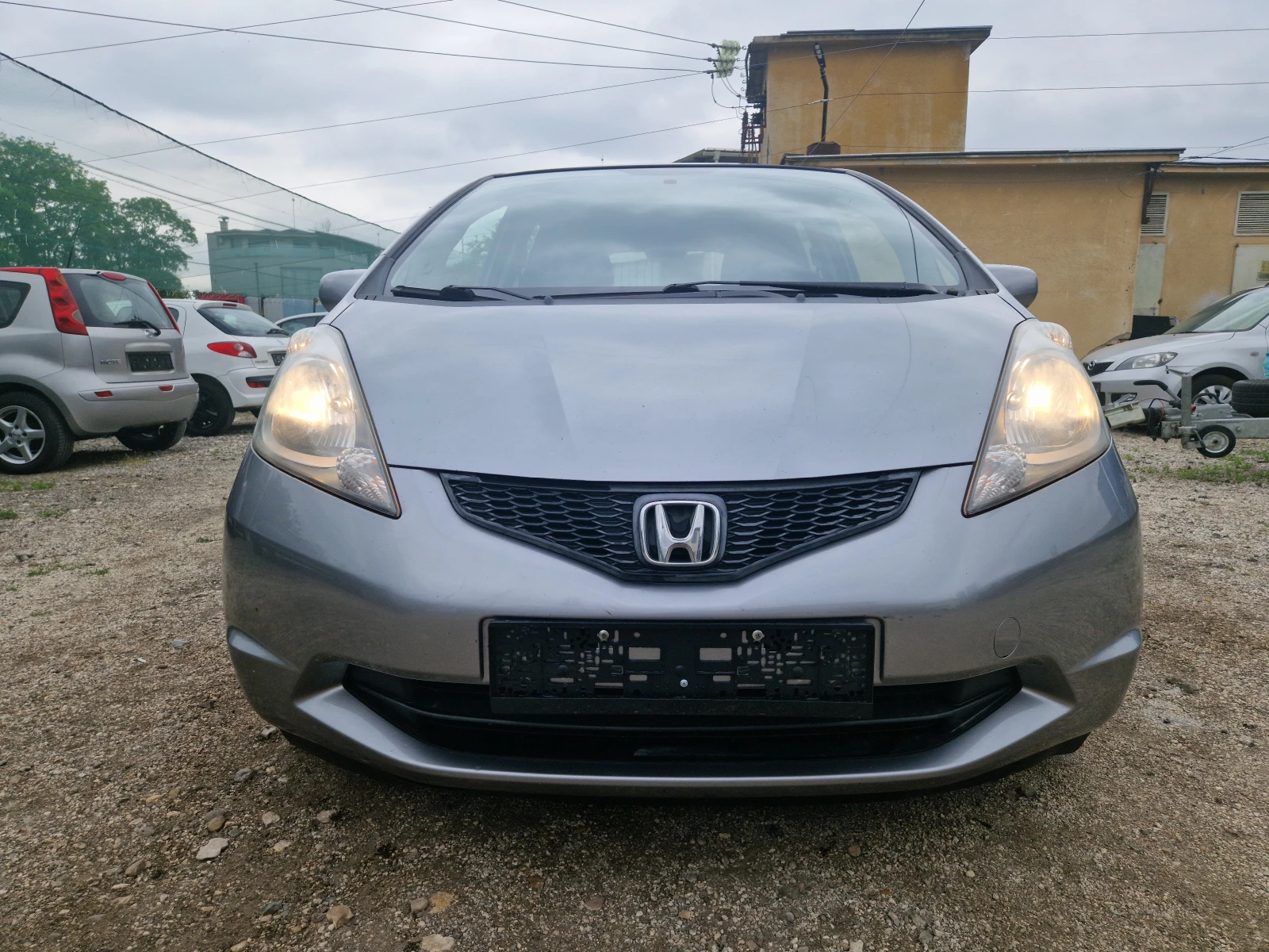 Honda Jazz 1.2i 90к.с - изображение 2