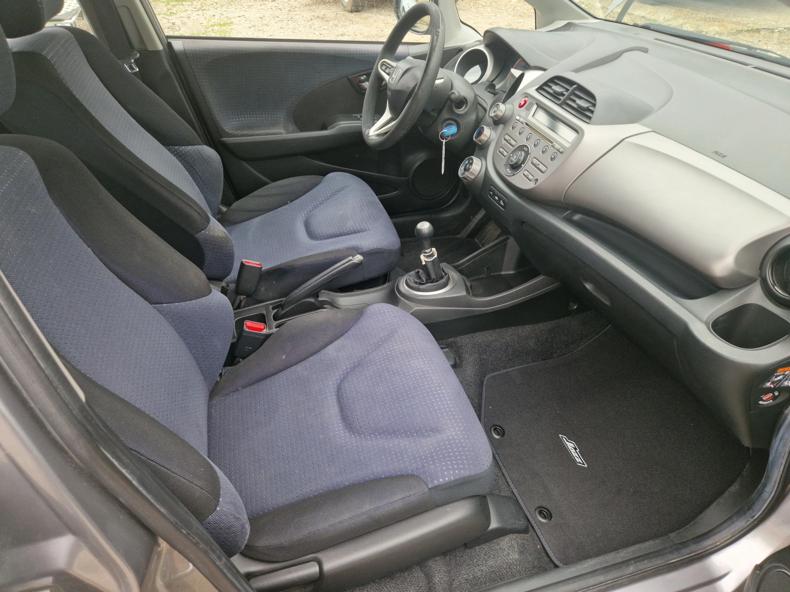 Honda Jazz 1.2i 90к.с - изображение 9