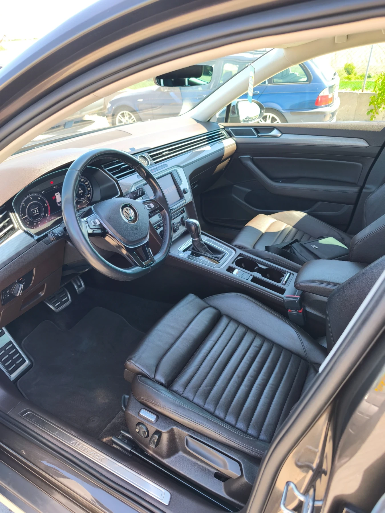 VW Passat 2.0 TDI - изображение 9