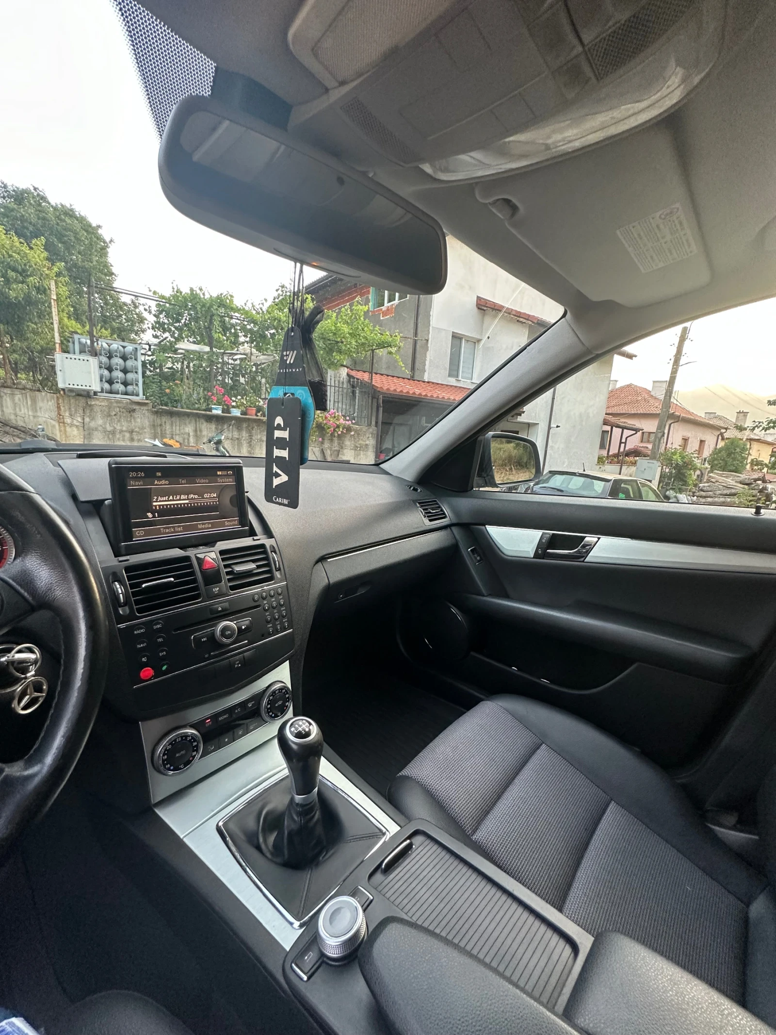 Mercedes-Benz C 220  - изображение 4