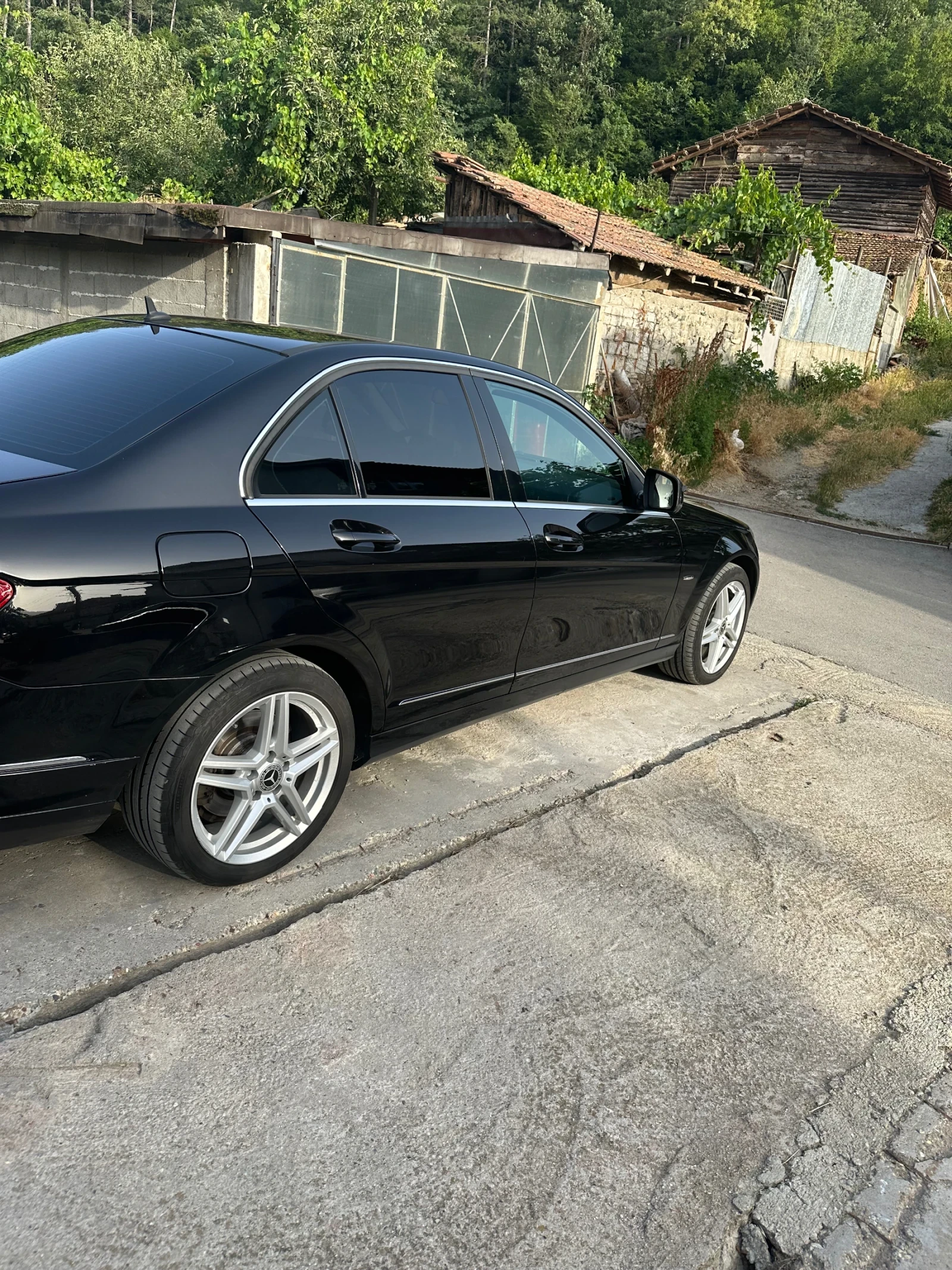 Mercedes-Benz C 220  - изображение 8