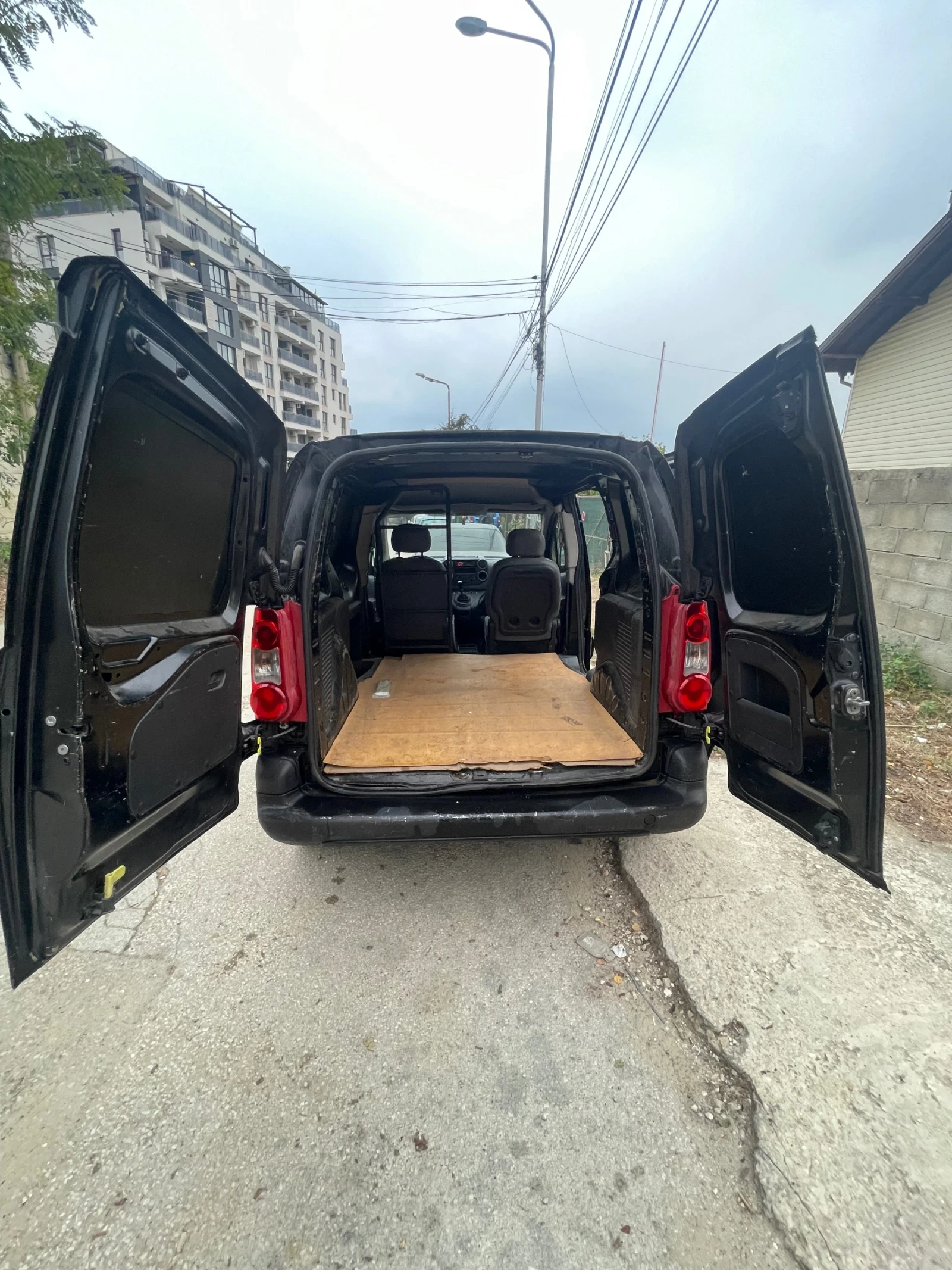 Citroen Berlingo 1.6 - изображение 8