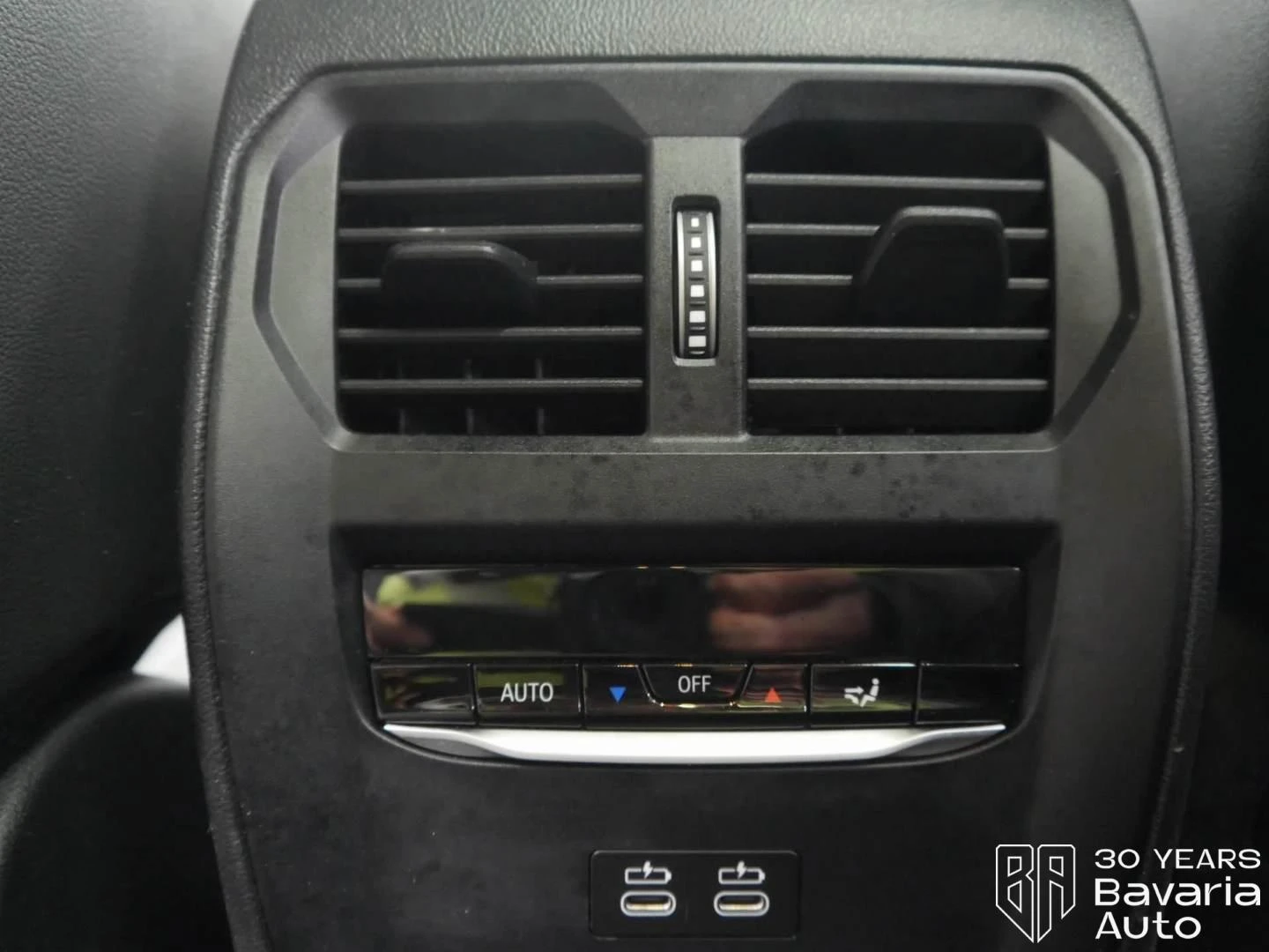 BMW 330 e Touring M Sport Paket Sportautomatic | Mobile.bg   16