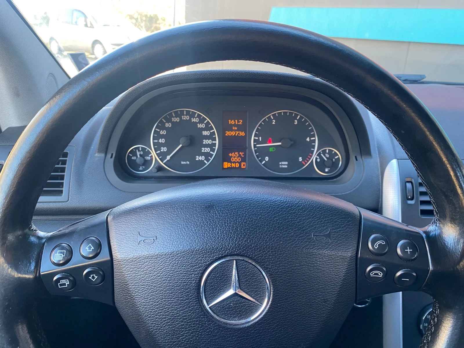 Mercedes-Benz A 180 A 180- avtomat - изображение 5