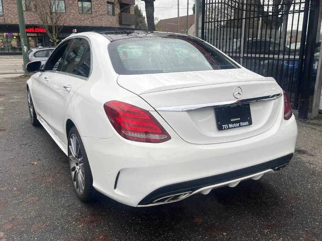 Mercedes-Benz C 400 HEADUP* DISTRONIC PLUS* BURMASTER* ВЪЗДУХ - изображение 4