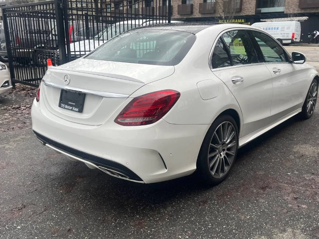 Mercedes-Benz C 400 HEADUP* DISTRONIC PLUS* BURMASTER* ВЪЗДУХ - изображение 6