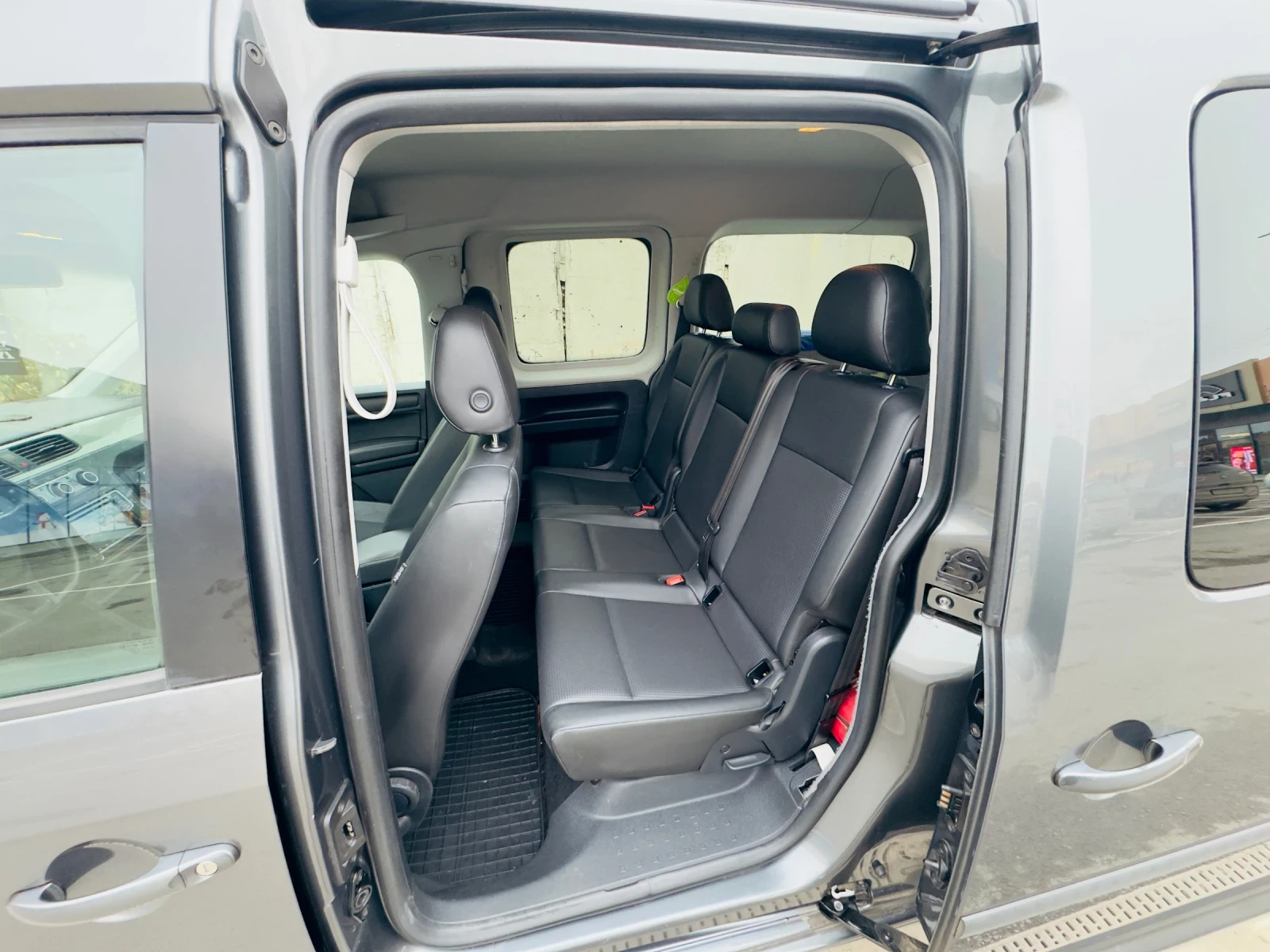 VW Caddy 1.4 TGI Метан-Специален Автомобил - изображение 7