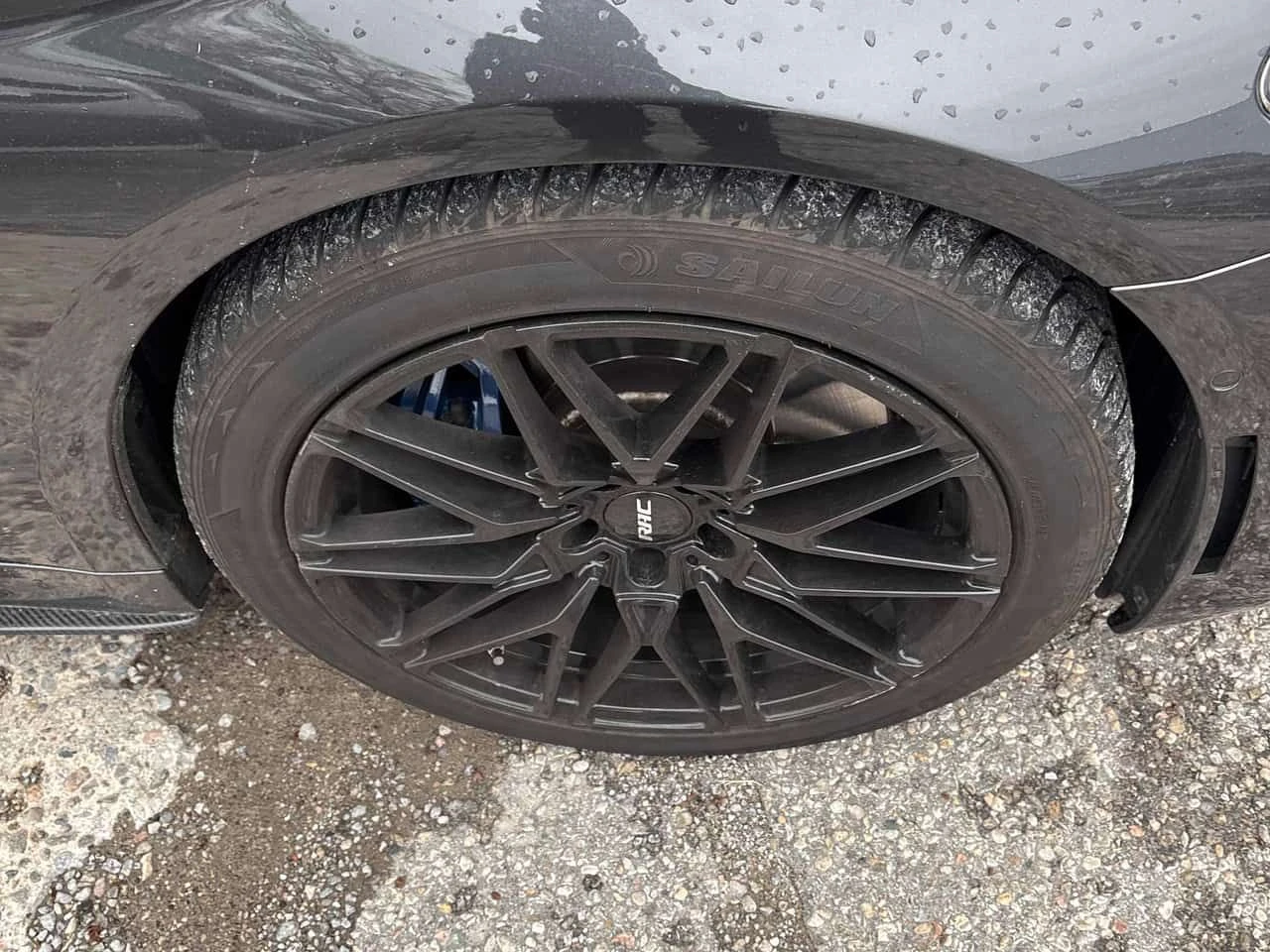 BMW 550 xDrive/ШИБИДАХ/360/ОБДУХВАНЕ/ГУМИ+ ДЖАНТИ , снимка 6 - Автомобили и джипове - 54371556