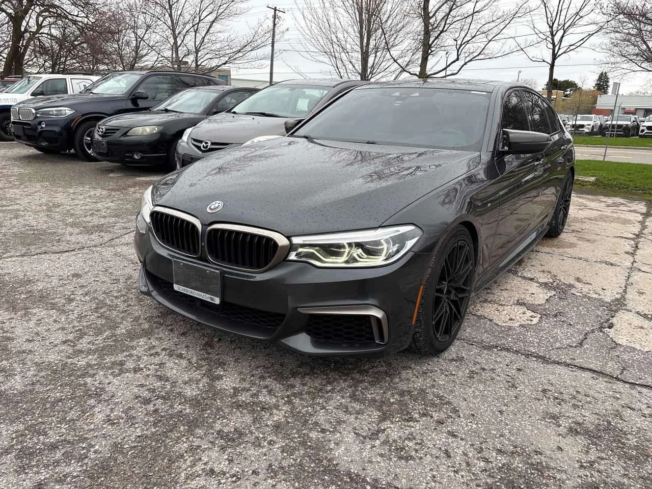 BMW 550 xDrive/ШИБИДАХ/360/ОБДУХВАНЕ/ГУМИ+ ДЖАНТИ 