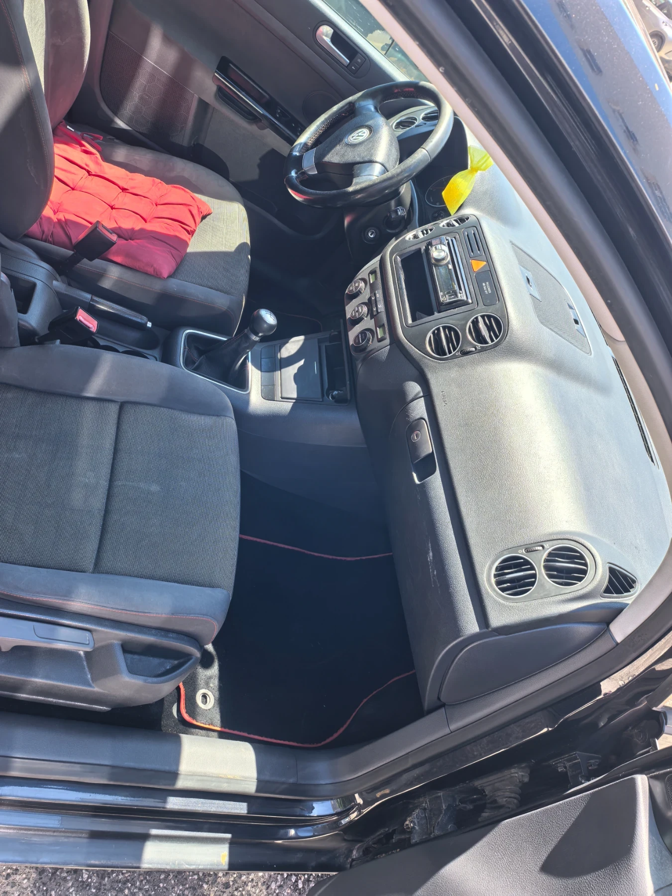VW Golf Plus 1.9tdi, снимка 10 - Автомобили и джипове - 54543315