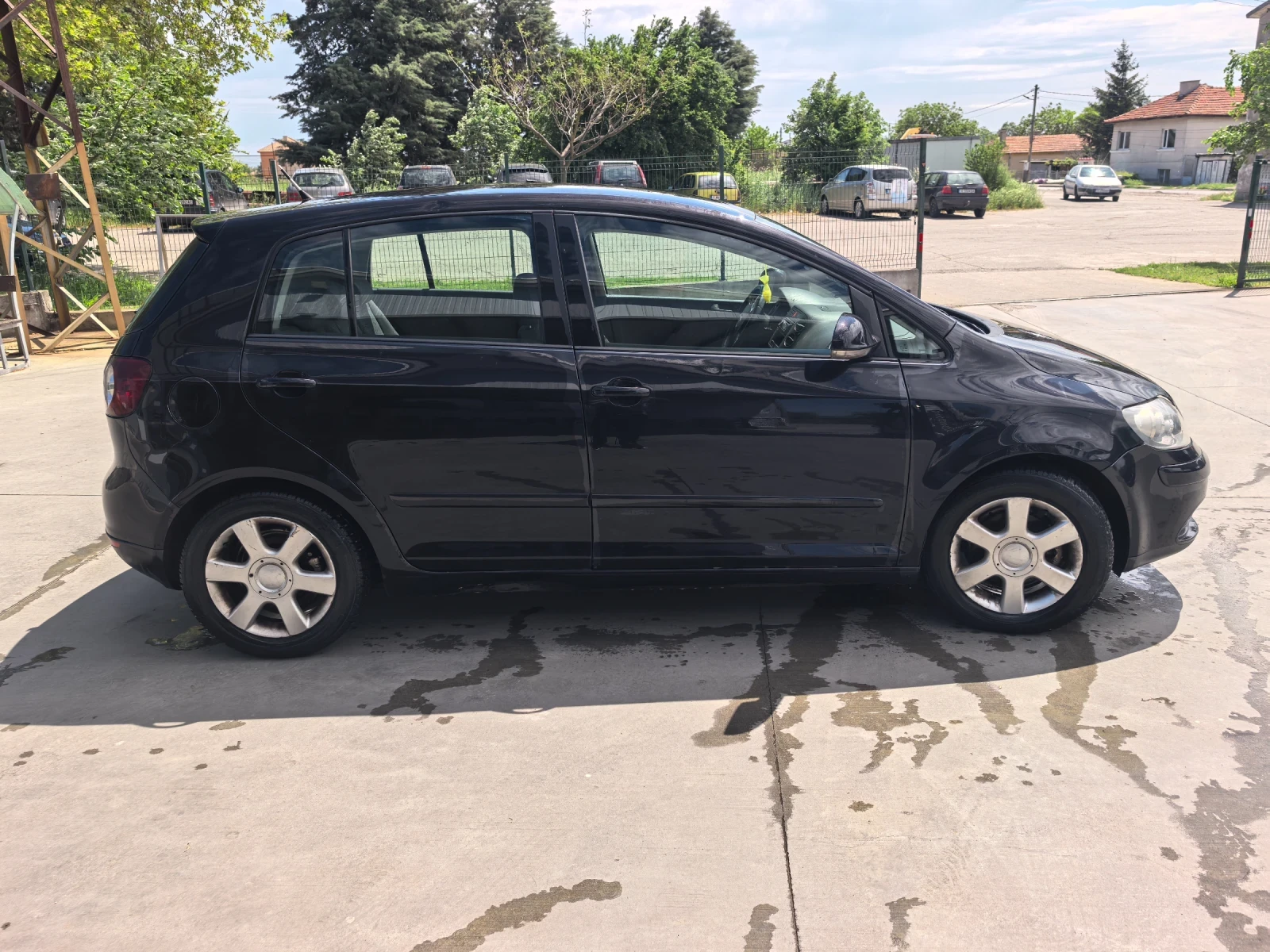 VW Golf Plus 1.9tdi, снимка 4 - Автомобили и джипове - 54543315
