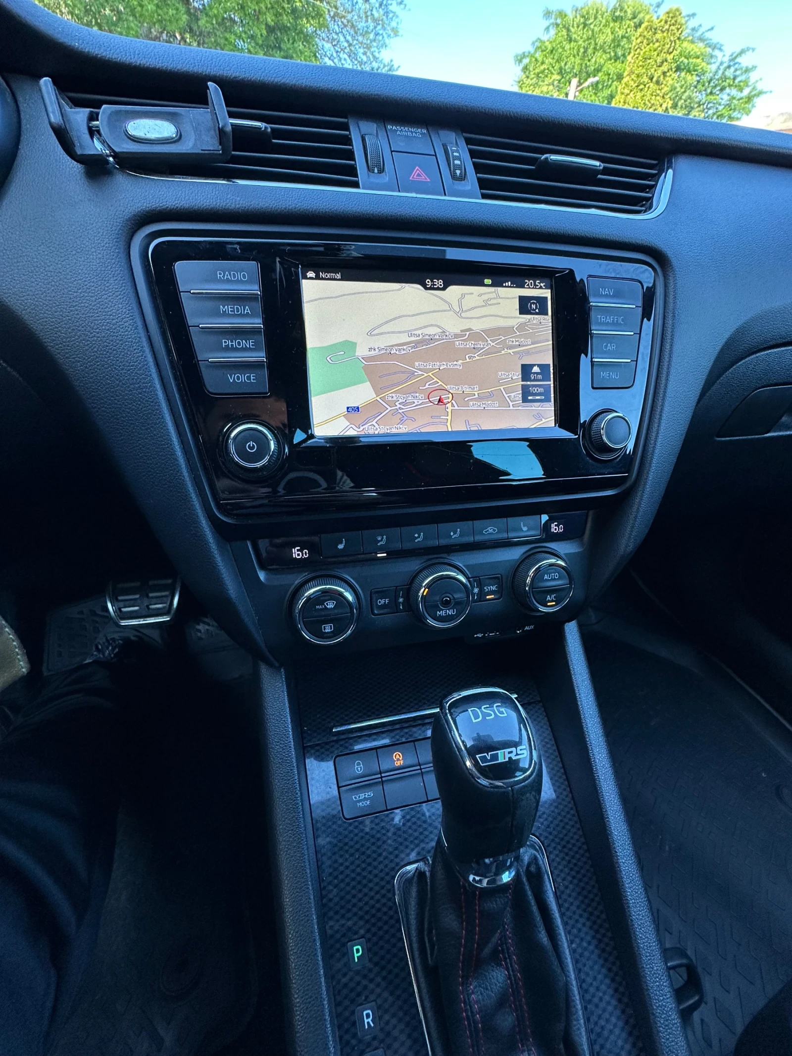 Skoda Octavia 2.0TDI VRS 184, снимка 9 - Автомобили и джипове - 54718474