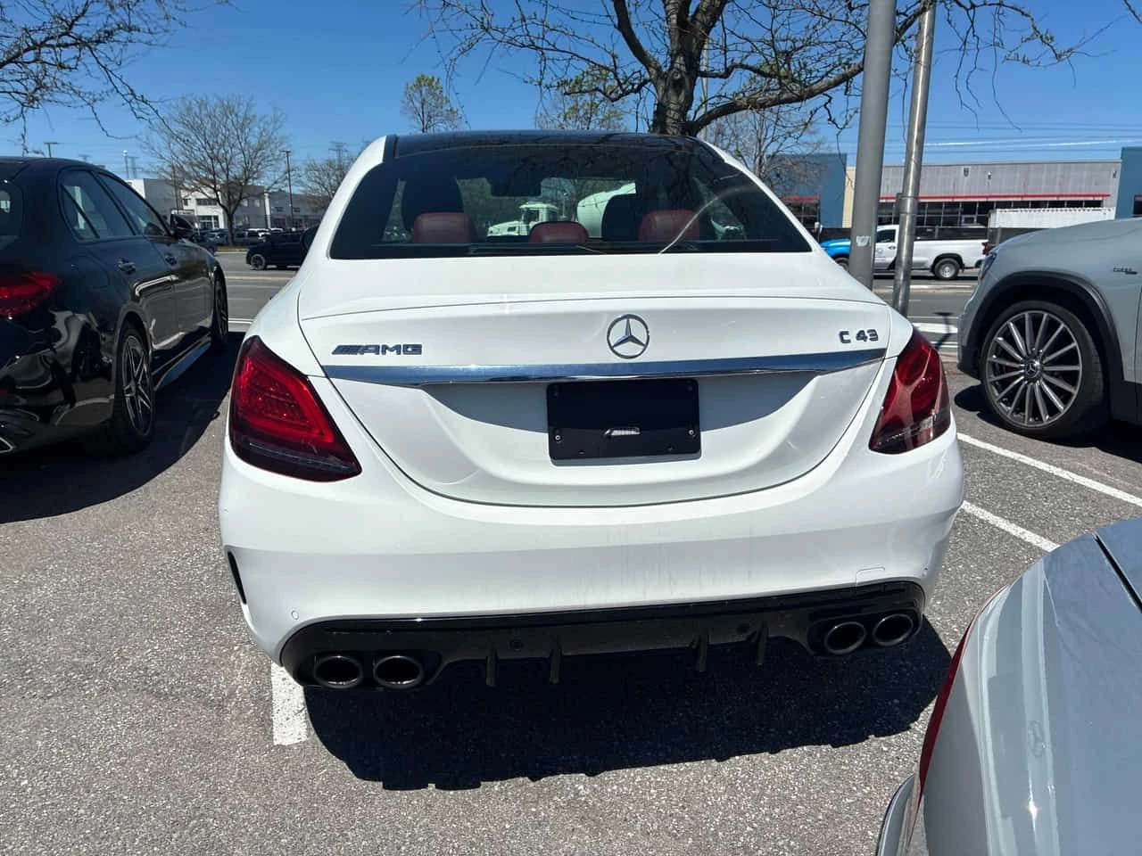 Mercedes-Benz C 43 AMG | DISTRONIC | 360 | BURMESTER | CARFAX | , снимка 4 - Автомобили и джипове - 54888441