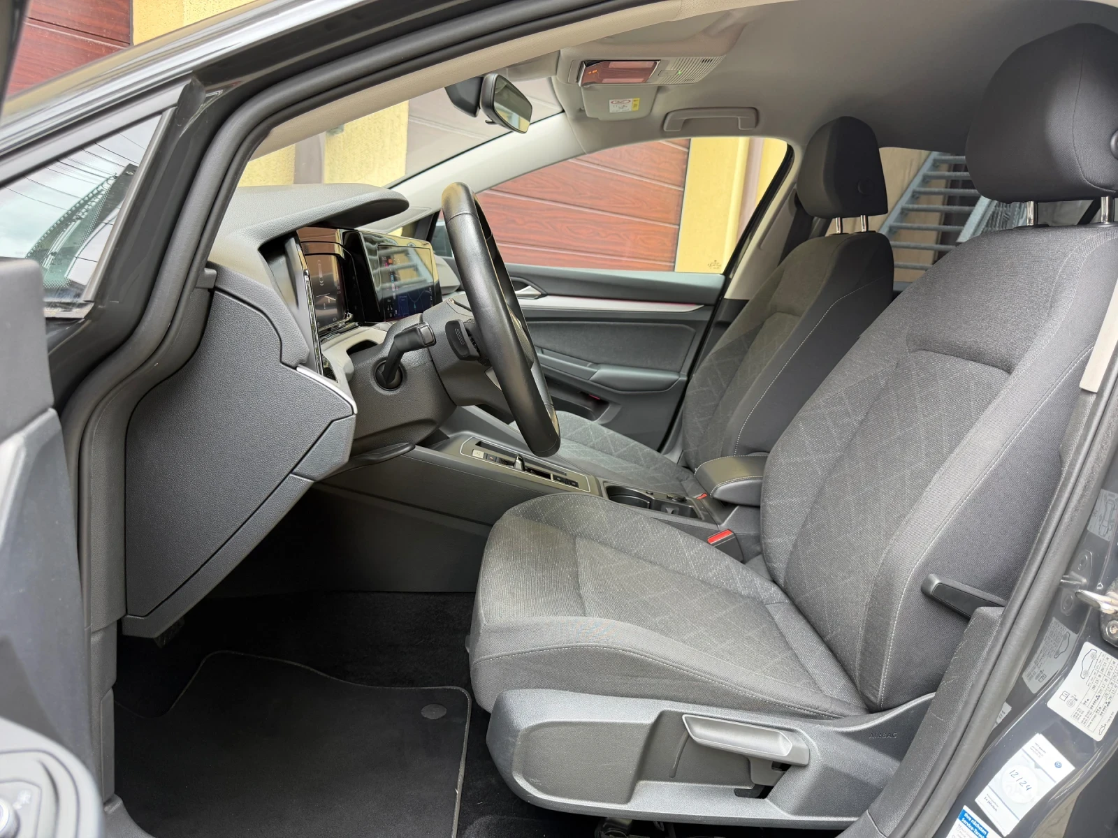 VW Golf 2.0TDI* 150ps*  Пълна Сервизна История в VW!, снимка 7 - Автомобили и джипове - 55138317