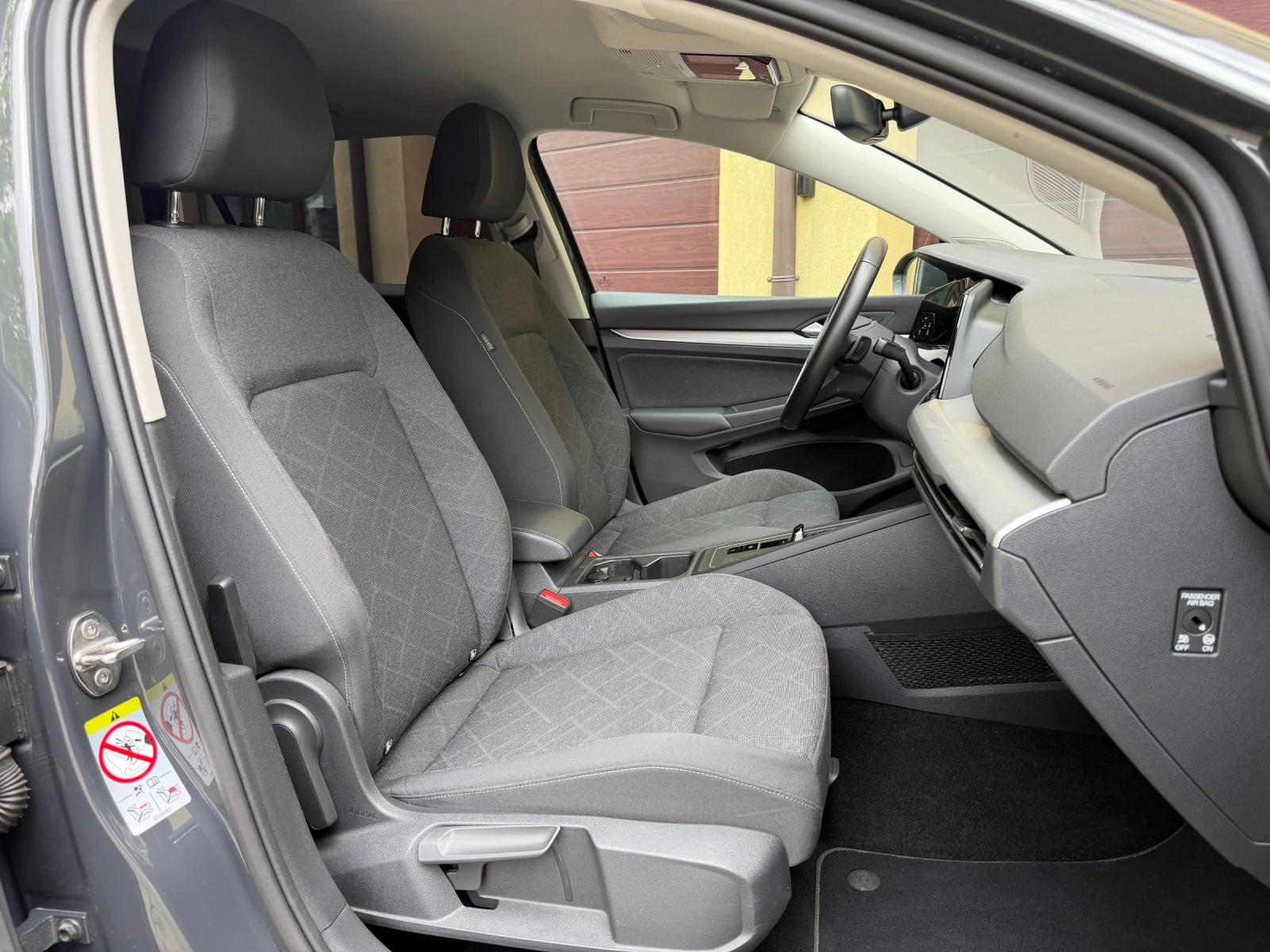 VW Golf 2.0TDI* 150ps*  Пълна Сервизна История в VW!, снимка 9 - Автомобили и джипове - 55138317