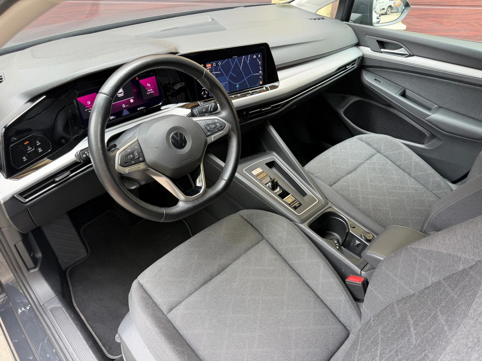 VW Golf 2.0TDI* 150ps*  Пълна Сервизна История в VW!, снимка 8 - Автомобили и джипове - 55138317