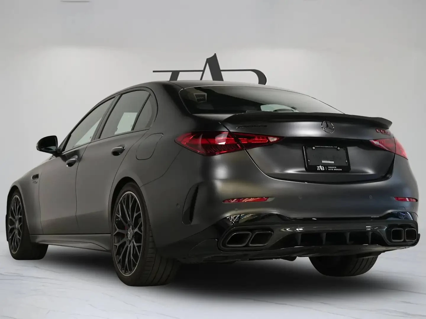 Mercedes-Benz C 63 AMG S E PERFORMANCE ЦЕНА ДО БГ АВТОКРЕДИТ, снимка 5 - Автомобили и джипове - 55417815