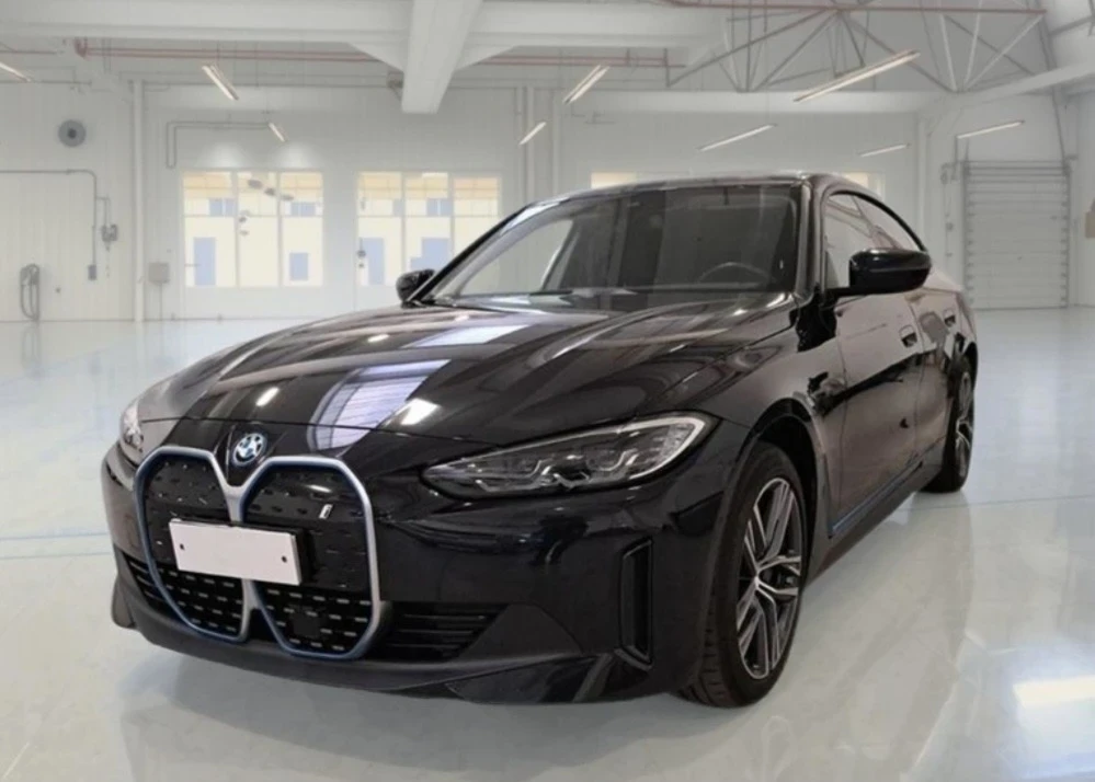BMW i4 !!!ОЧАКВАН ВНОС!!! eDrive40 84 kWh 340hp, снимка 2 - Автомобили и джипове - 55867982