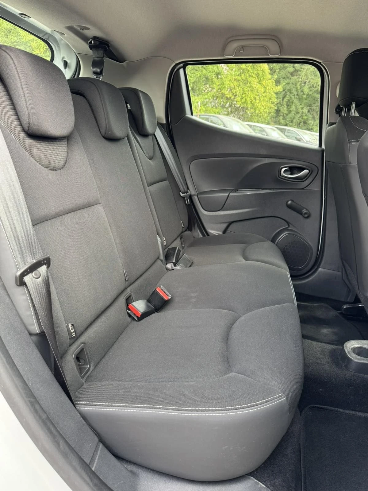 Renault Clio TCE * GAZ * KLiMA * LED * , снимка 14 - Автомобили и джипове - 55868089