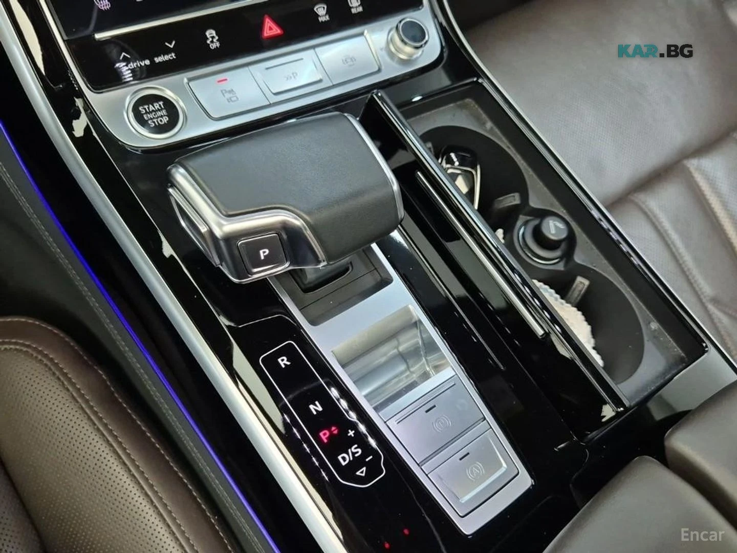 Audi A8 55 TFSI QUATTRO LWB* HUD* 360* МАСАЖИ* МОНИТОРИ, снимка 7 - Автомобили и джипове - 55931819