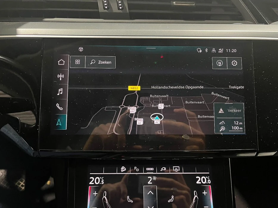 Audi E-Tron Quattro 55 95KW Business SOH 90%  , снимка 12 - Автомобили и джипове - 56095880