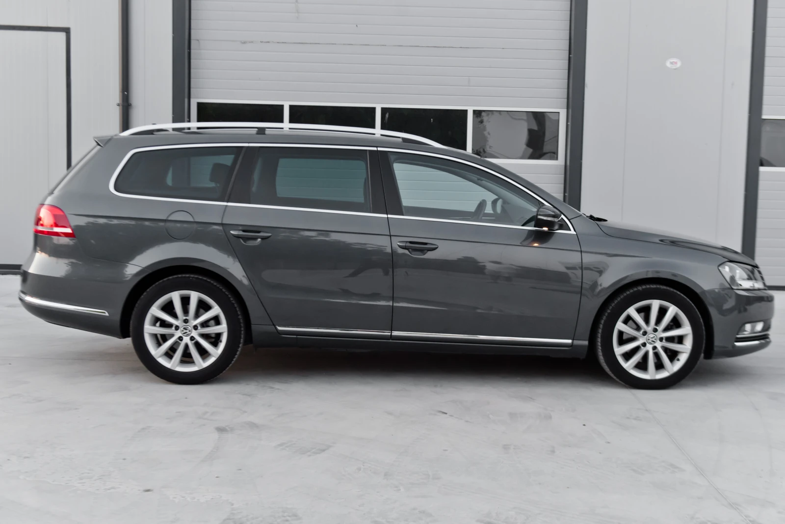 VW Passat Highline 2, 0/140�.�. | Mobile.bg � ����������� 3