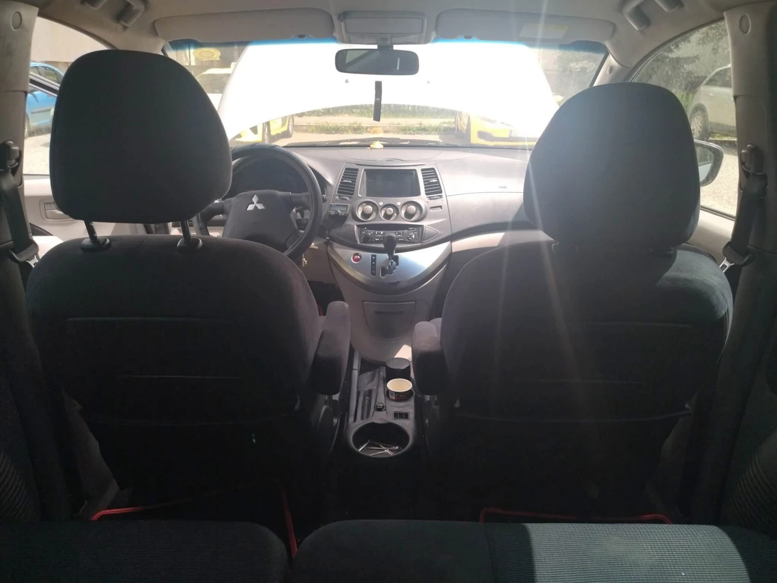 Mitsubishi Grandis, снимка 3 - Автомобили и джипове - 56130512