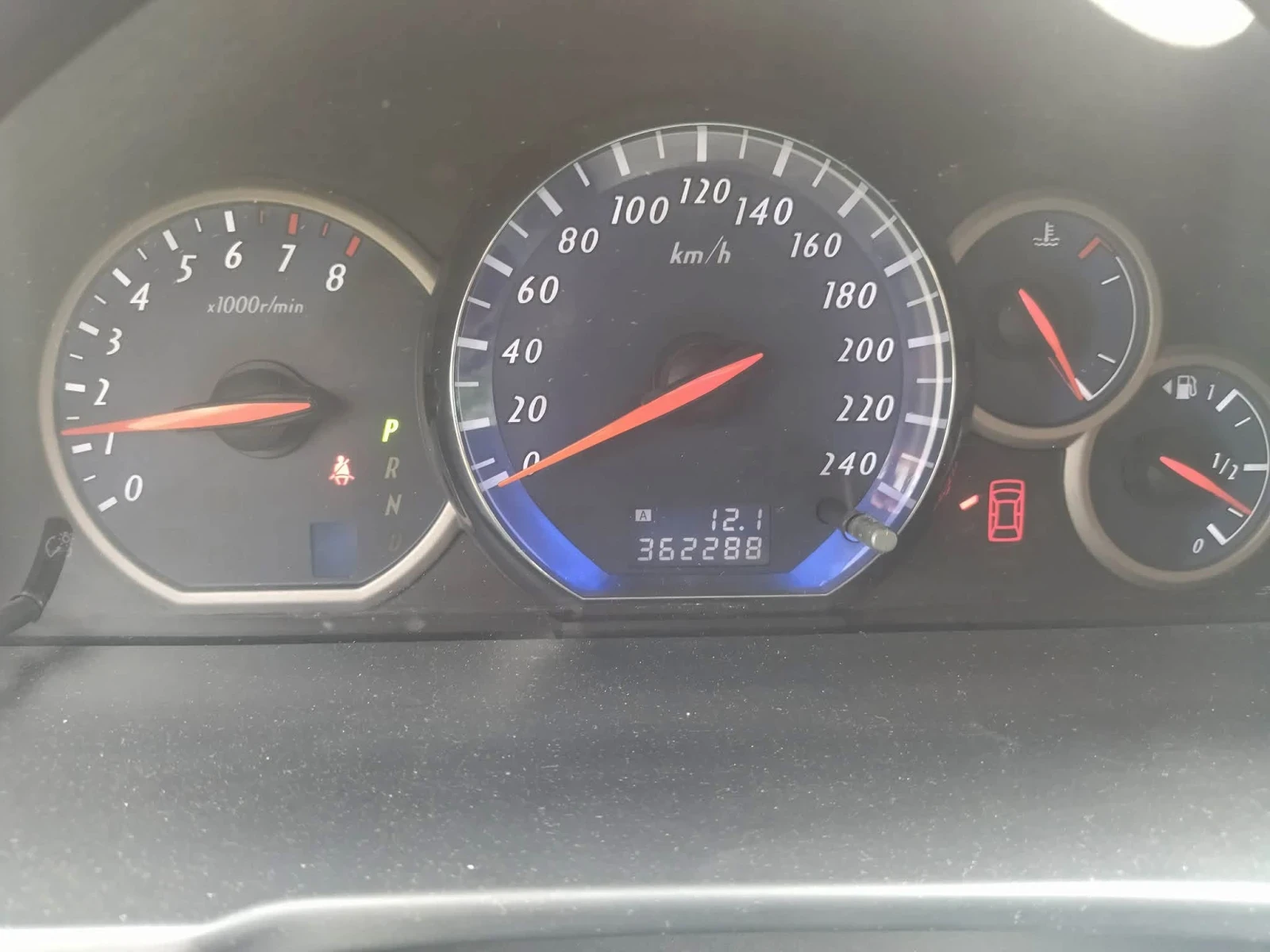 Mitsubishi Grandis, снимка 7 - Автомобили и джипове - 56130512