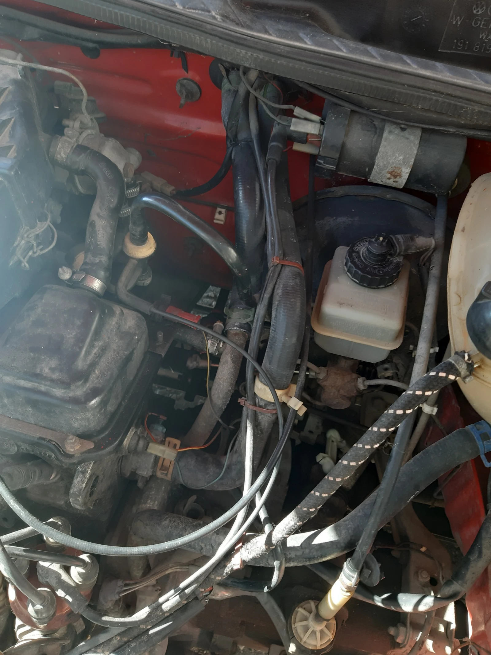 VW Golf 1800, снимка 13 - Автомобили и джипове - 56351138