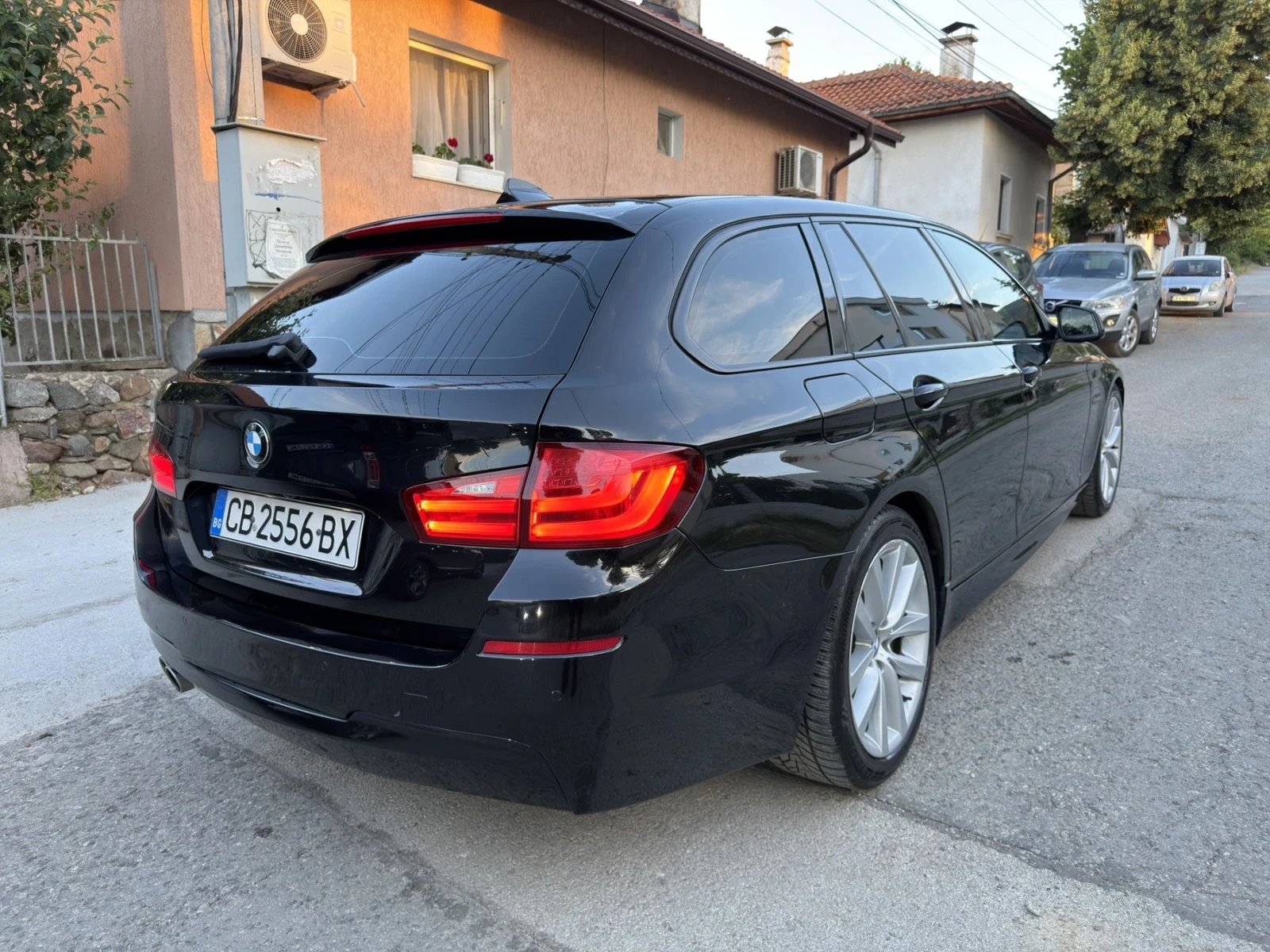 BMW 530, снимка 12 - Автомобили и джипове - 56484789